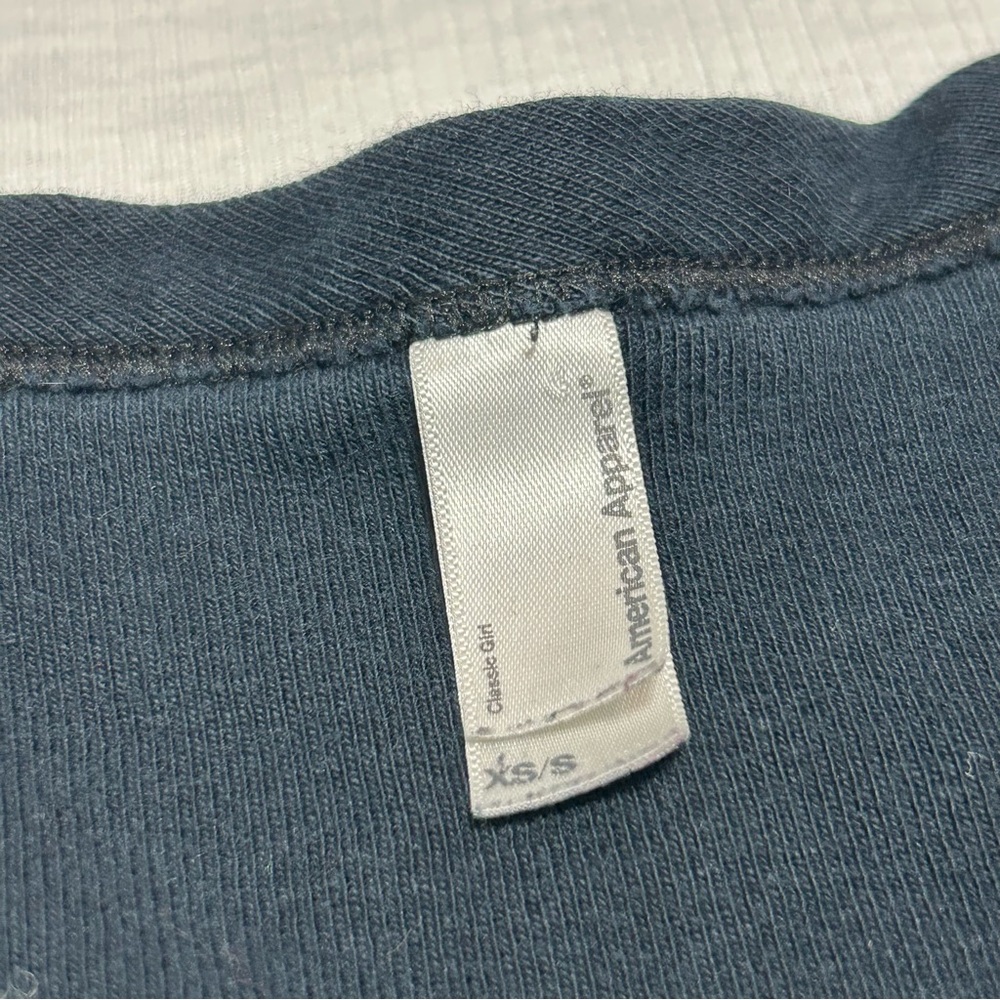American Apparel Black Cardigan Sweater Size XS Pockets FLAW - Picture 5 of 6